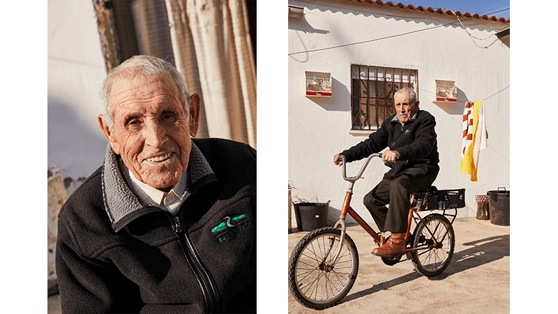 Portrait of centenarian Eugenio at home, for the 100th Issue of Service95