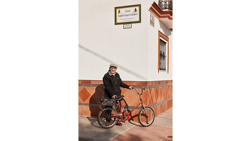 Portrait of centenarian Eugenio at home, for the 100th Issue of Service95